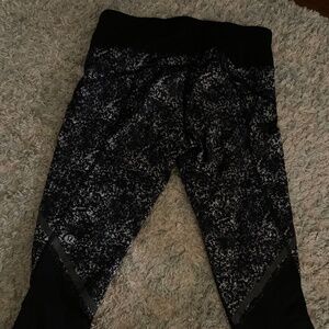 Lululemon Cropped Leggings size 4